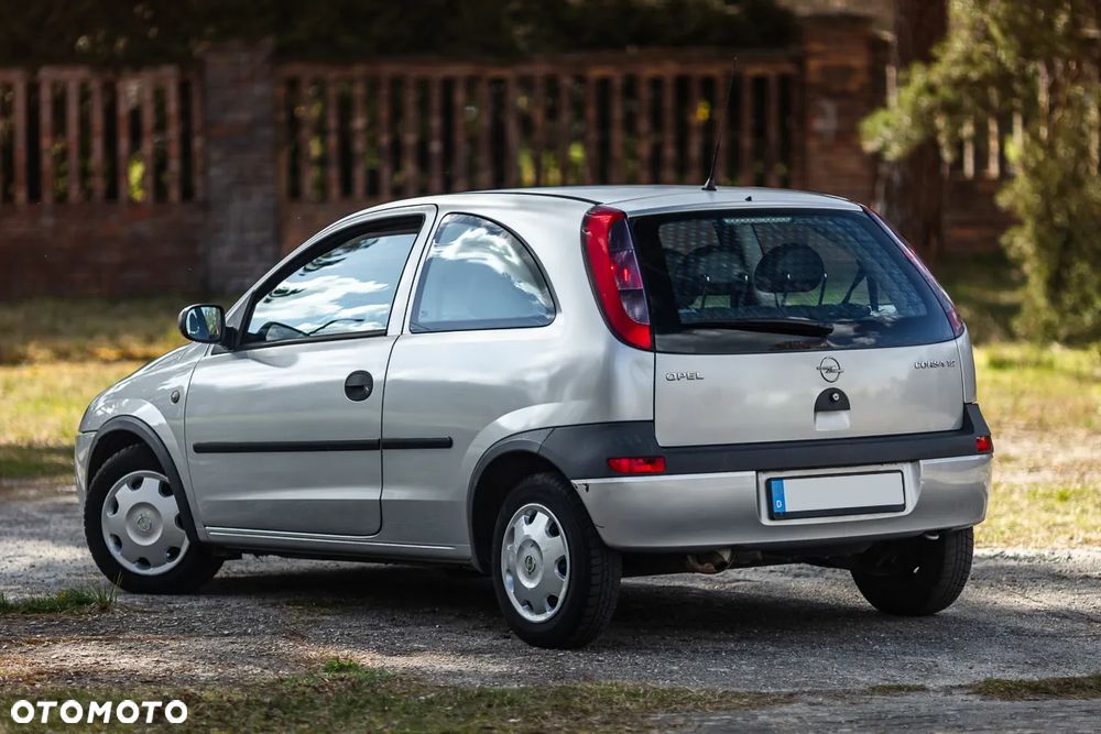 Opel Corsa 1.2 16V - 15