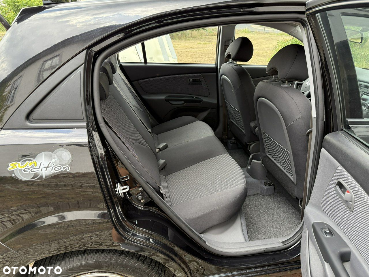 Kia Rio 1.4 Comfort - 11