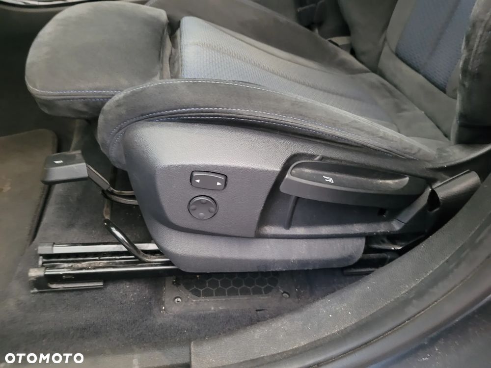 BMW X1 xDrive25d Sport Line - 19