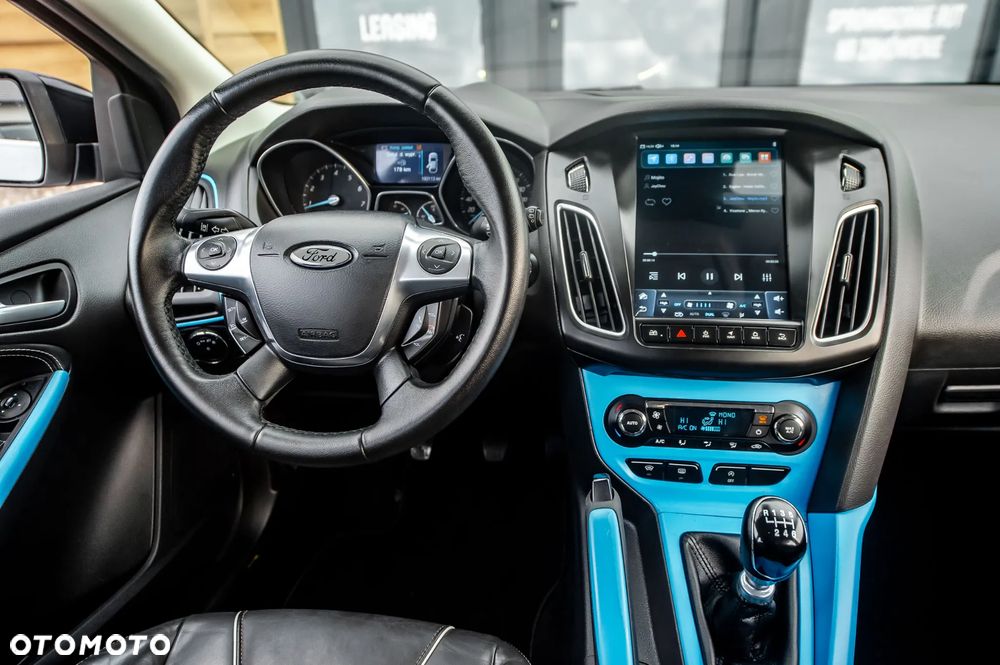 Ford Focus 1.6 EcoBoost Start-Stopp-System Champions Edition - 24