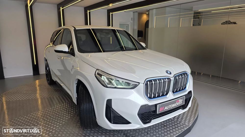 BMW iX1 xDrive30 Pack Desportivo M - 22