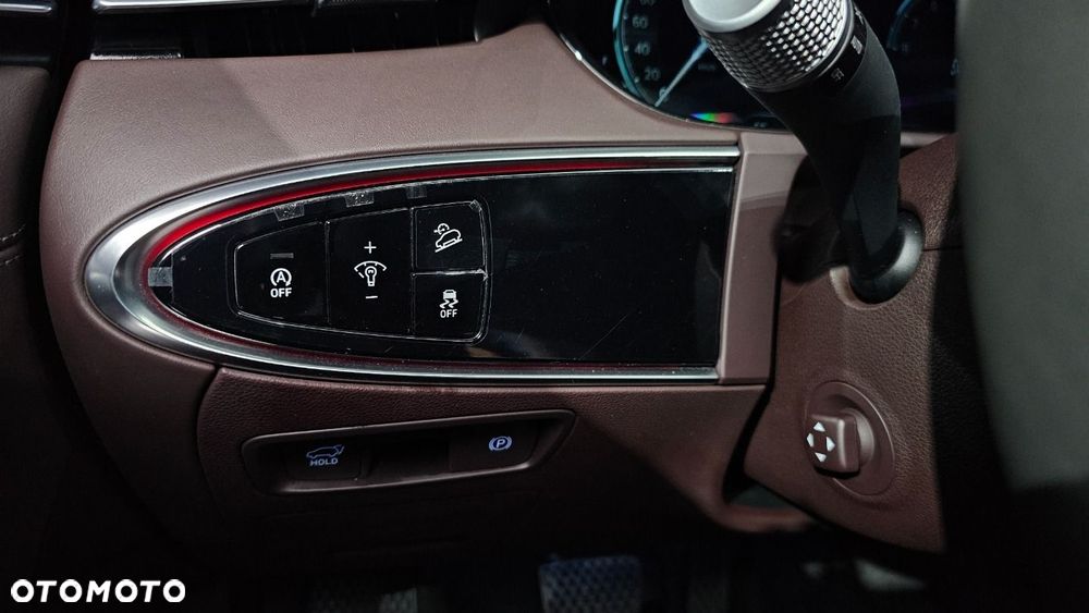 Genesis GV70 - 18