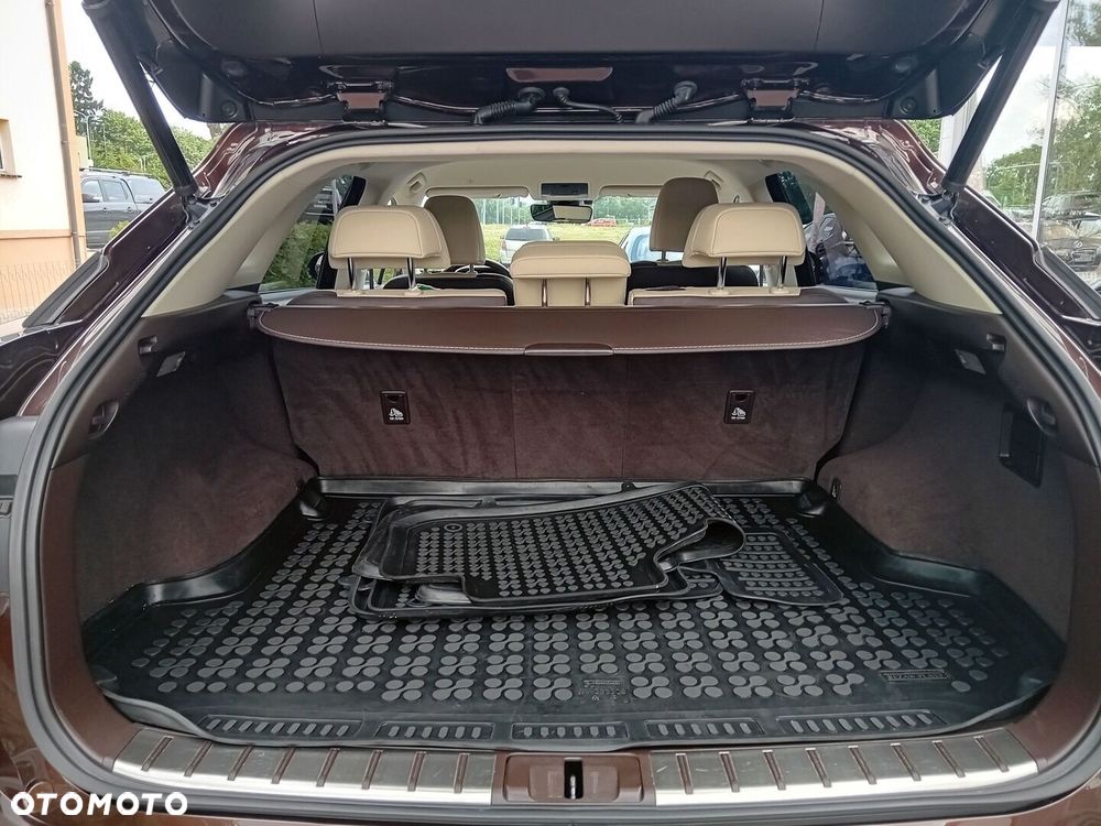 Lexus RX - 9