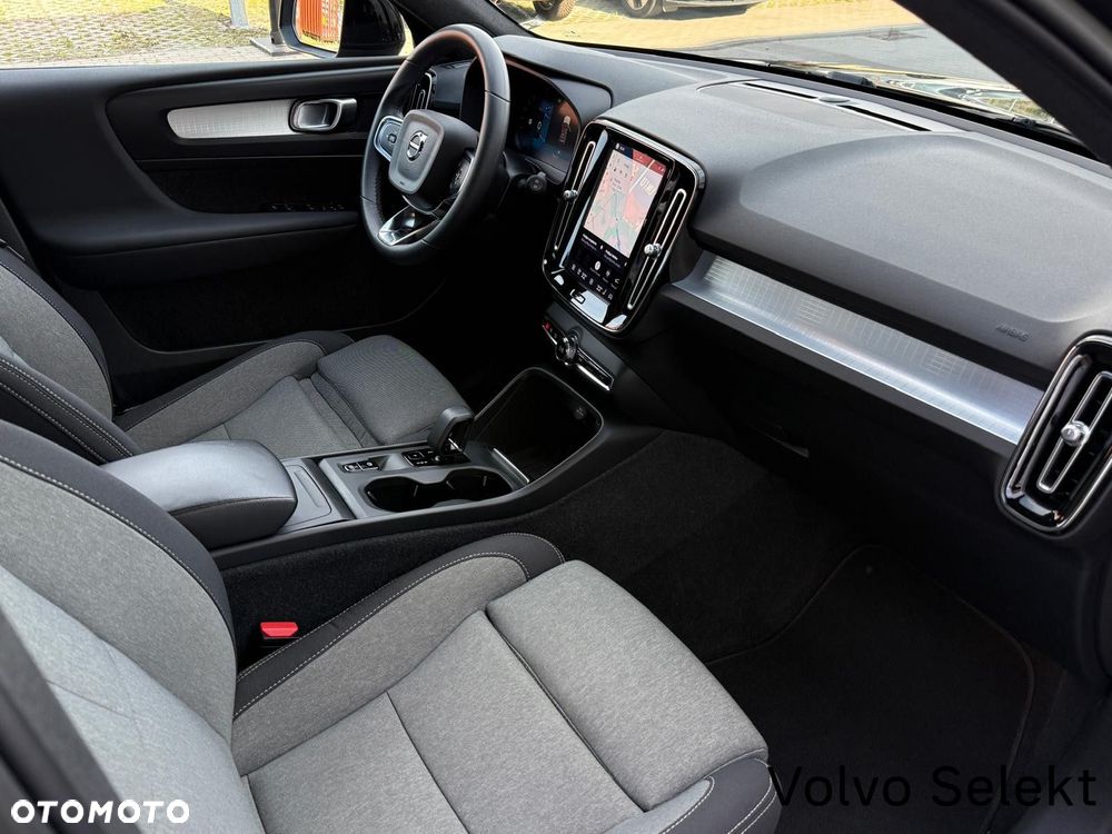 Volvo XC 40 B3 Core - 13