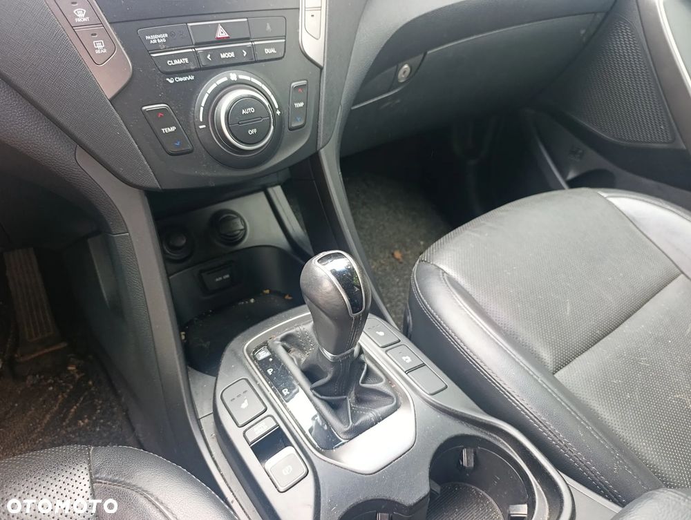 Hyundai Santa Fe 2.2 CRDi 4WD CPF Automatik Premium - 15