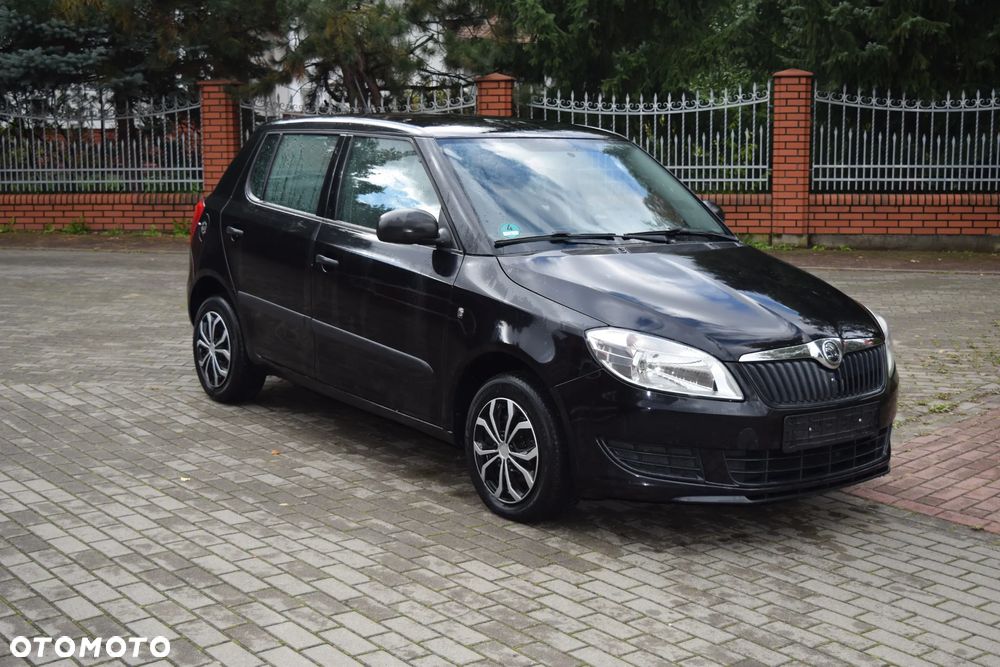 Skoda Fabia 1.2 HTP Active - 2