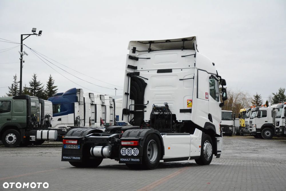 Renault T 460 / 2022r / Retarder / 2 baki / 2 łóżka / Lodówka / Mały przebieg - 7