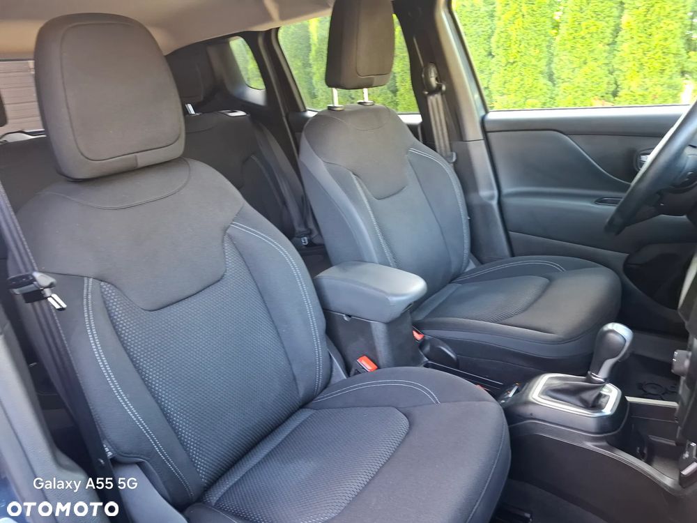 Jeep Renegade 1.3 T-GDI Active Drive Limited - 33