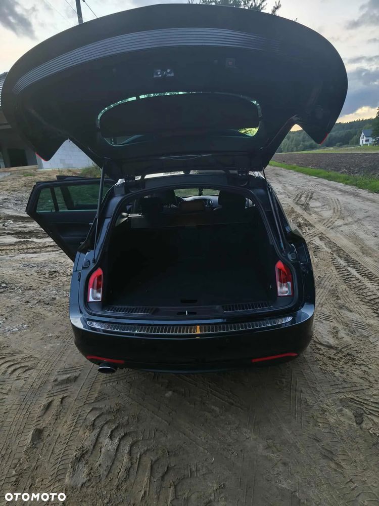 Opel Insignia 2.0 CDTI Sports Tourer - 4