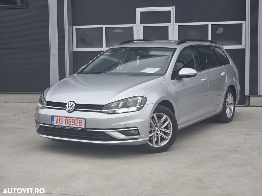 Volkswagen Golf 2.0 TDI SCR DSG Comfortline - 3