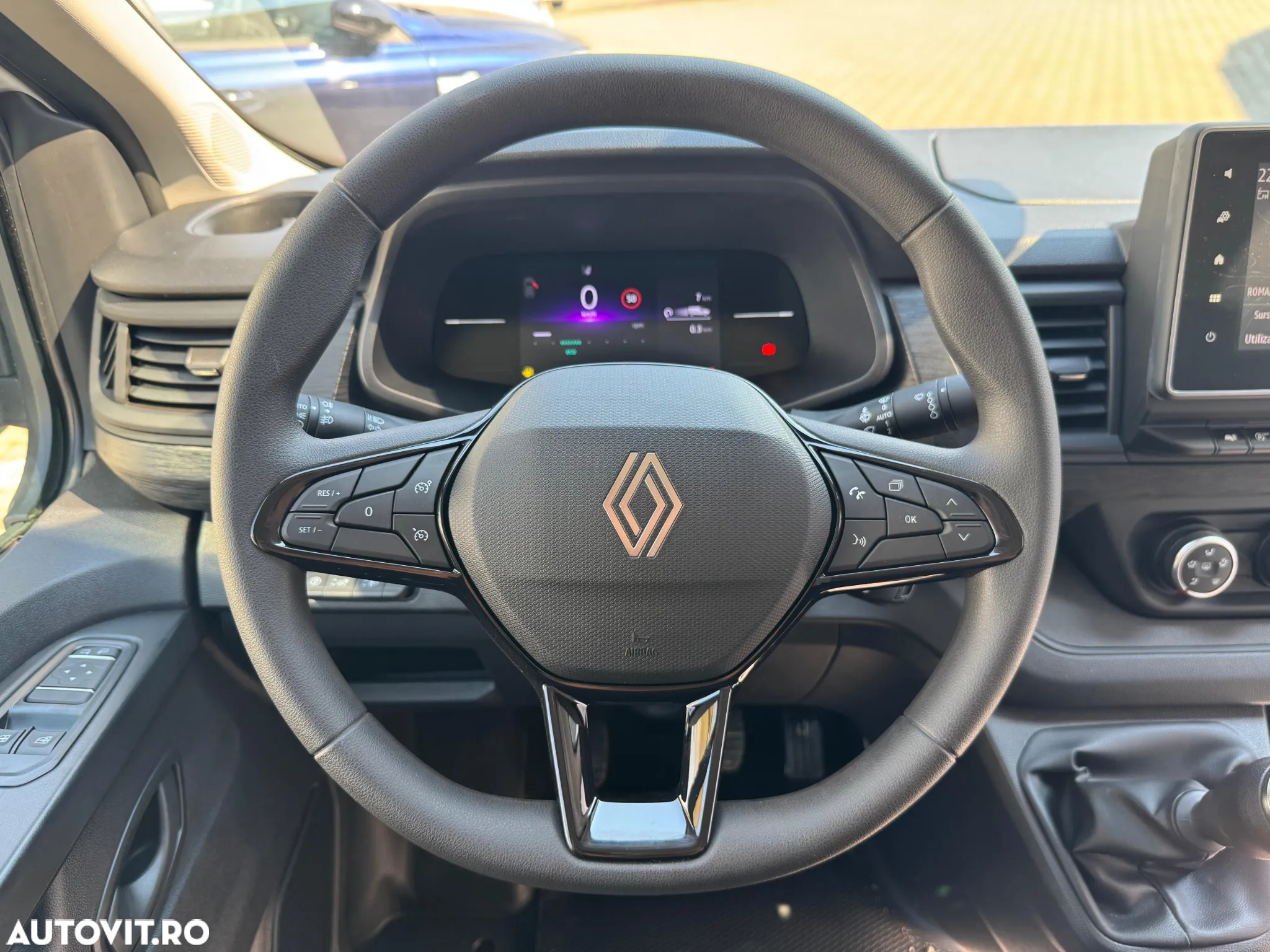 Renault Trafic - 9