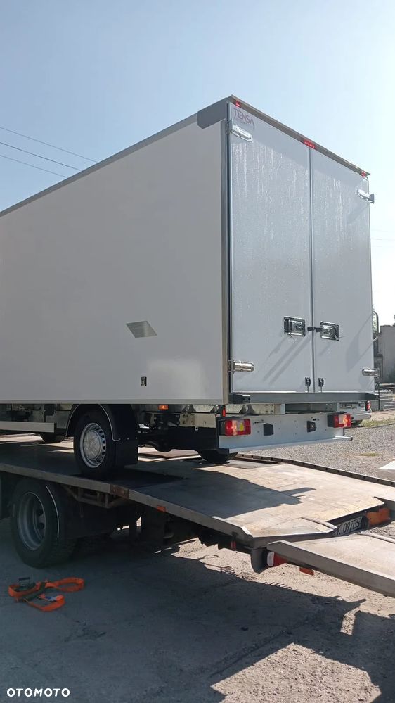 Maxus Deliver 9 - 22