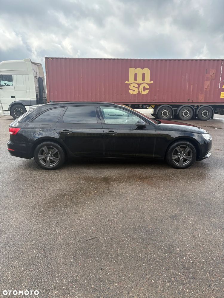 Audi A4 Avant 2.0 TDI - 8