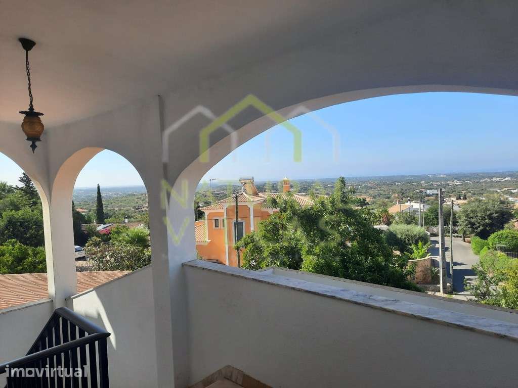 Andar de Moradia T4, Terraços e Vista Vista Mar em Vale Formoso - Grande imagem: 2/21
