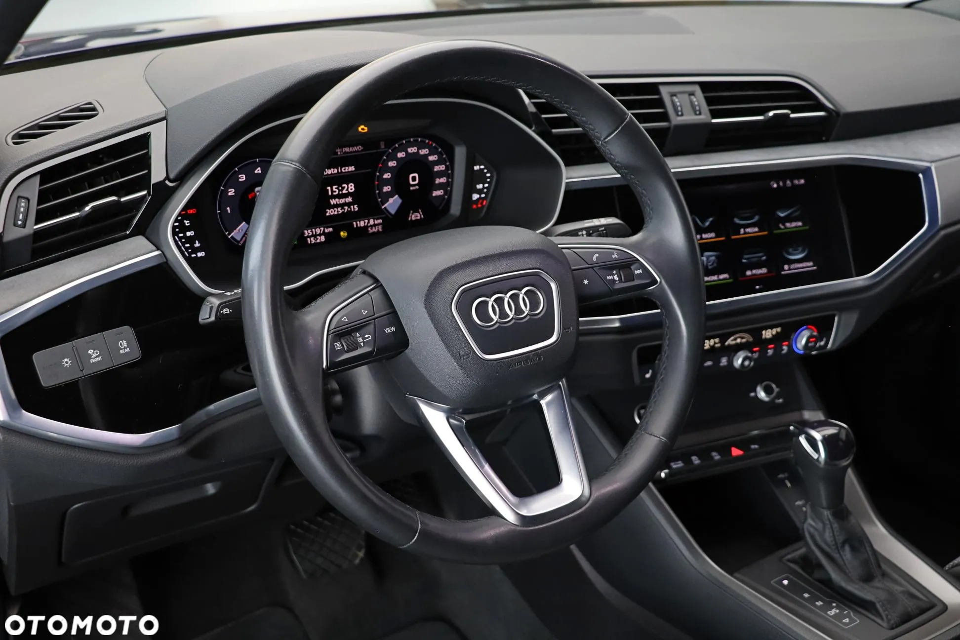 Audi Q3 40 TFSI Quattro S-Line S tronic - 23