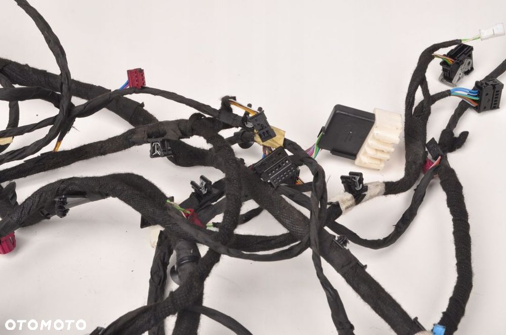 BMW G20 330e WIĄZKA BAGAŻNIKA 9436424 - 6