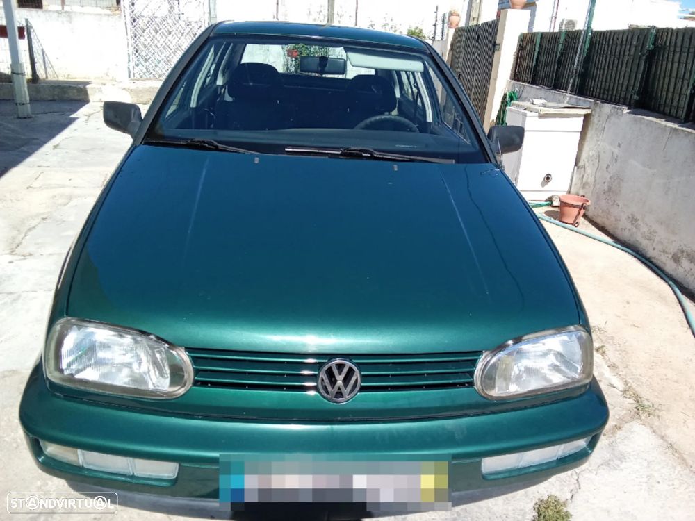 VW Golf - 4