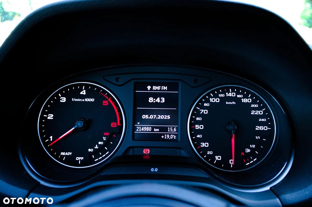 Audi Q2 30 TDI design - 23