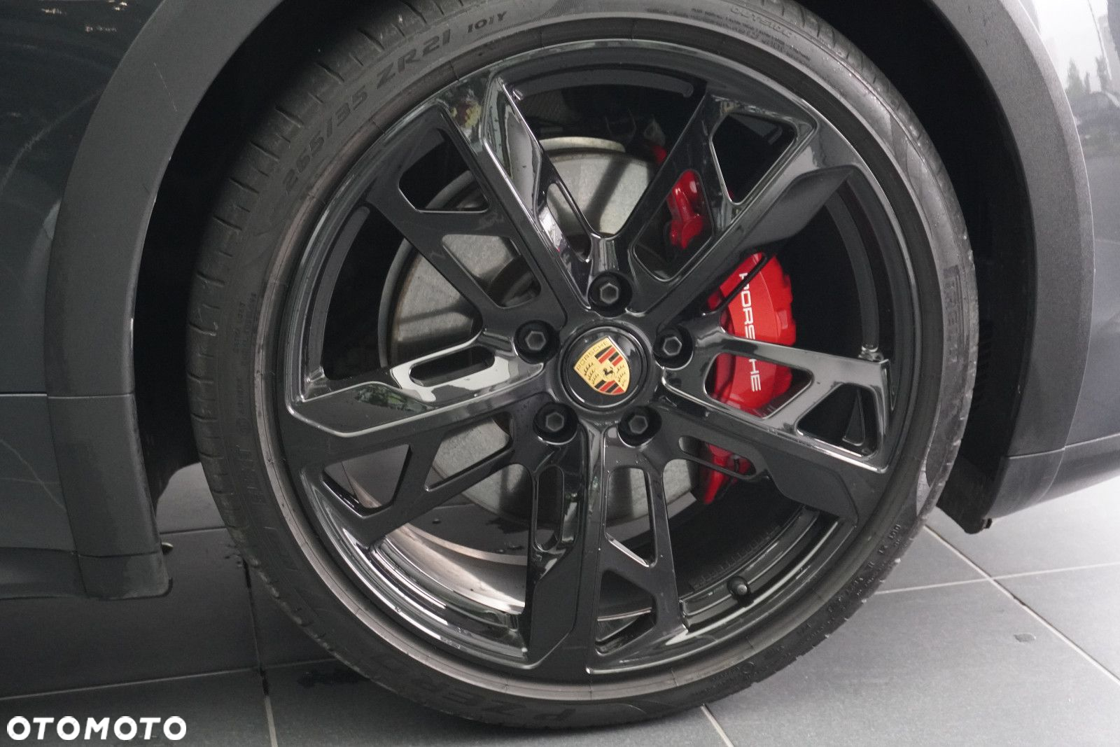 Porsche Taycan 4S Cross Turismo - 4