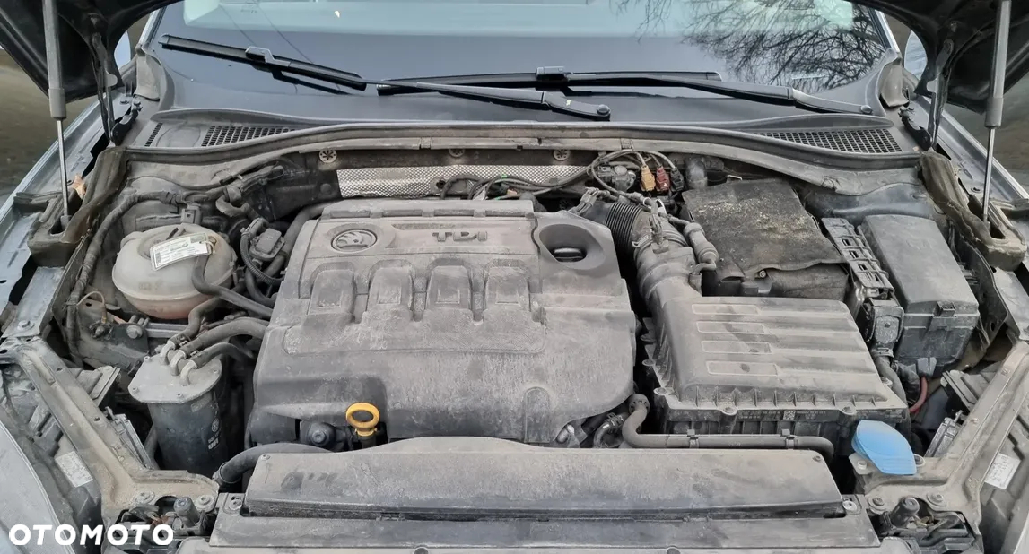 Skoda Superb 2.0 TDI 4x4 L&K DSG - 11