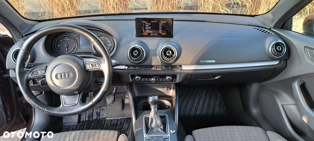 Audi A3 Sportback 2.0 TDI (clean diesel) quattro S line Sportpaket - 8