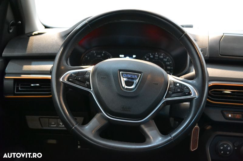 Dacia Sandero Stepway ECO-G 100 MT6 Essential - 17