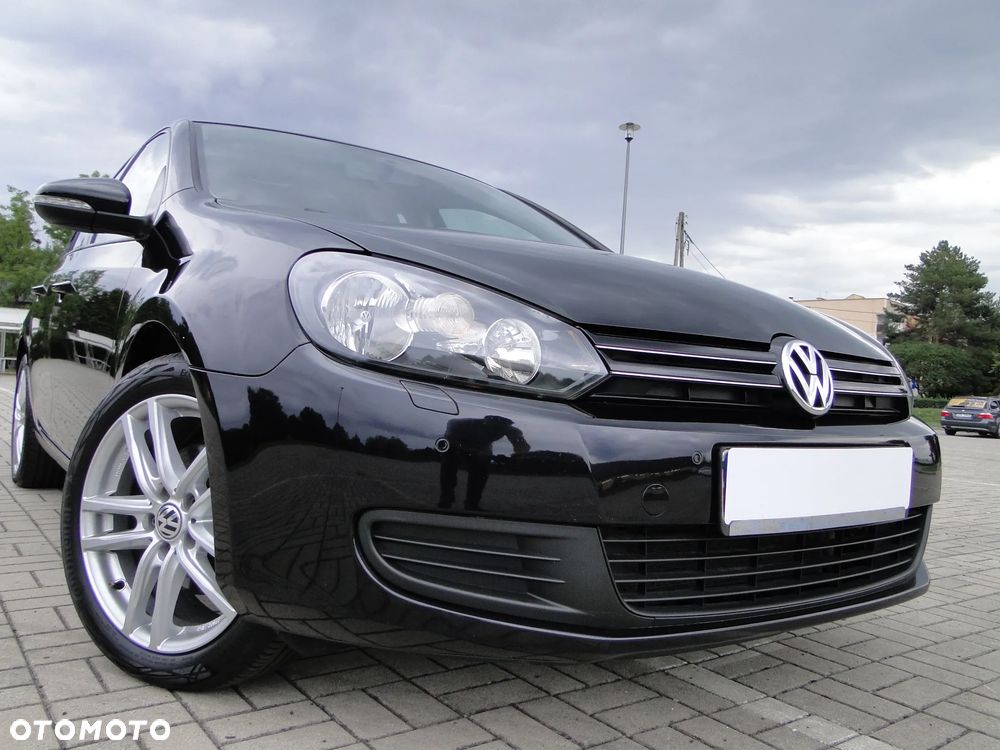 Volkswagen Golf 2.0 TDI DPF BlueMotion Technology DSG Comfortline - 37