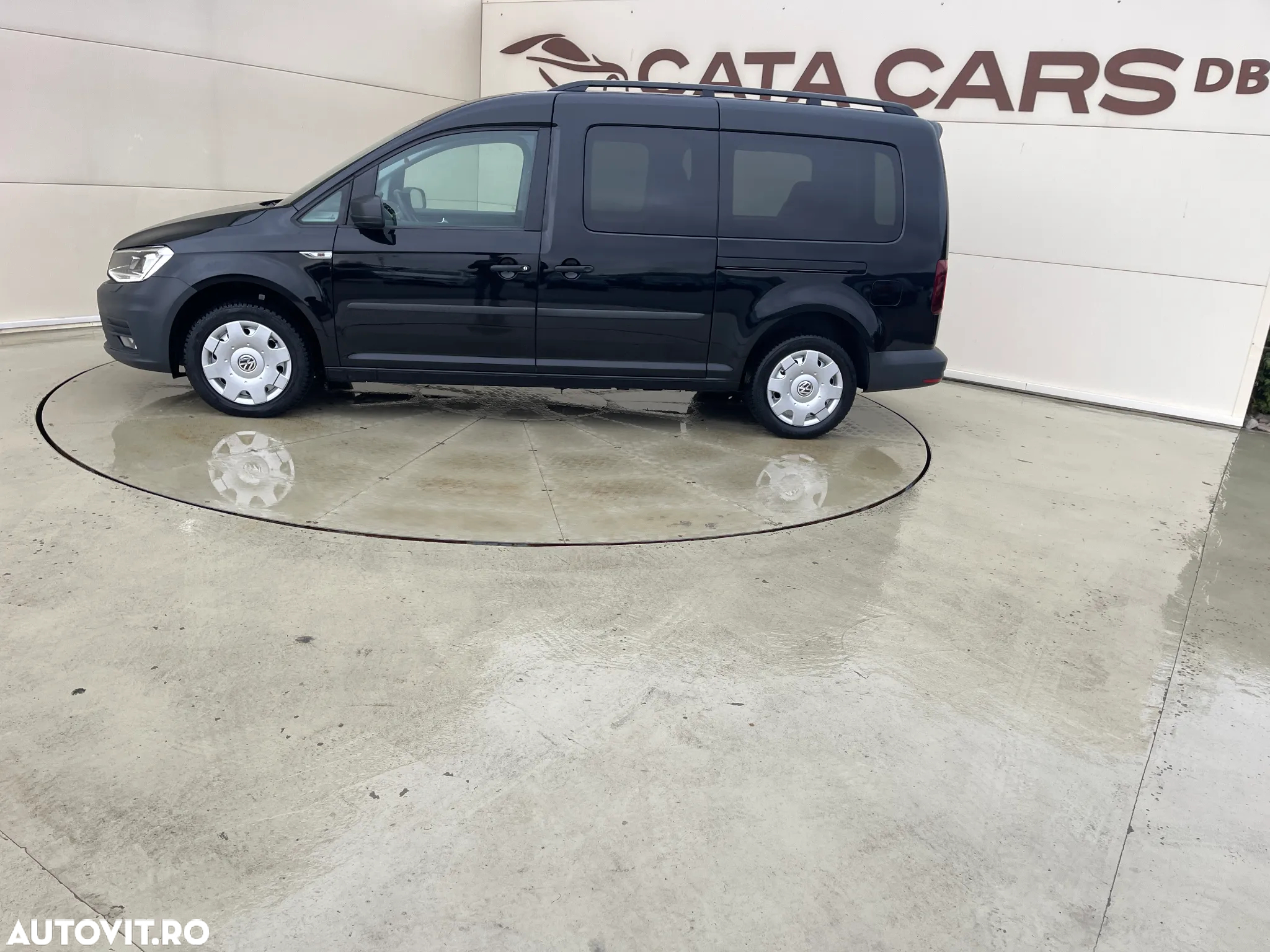 Volkswagen Caddy - 8