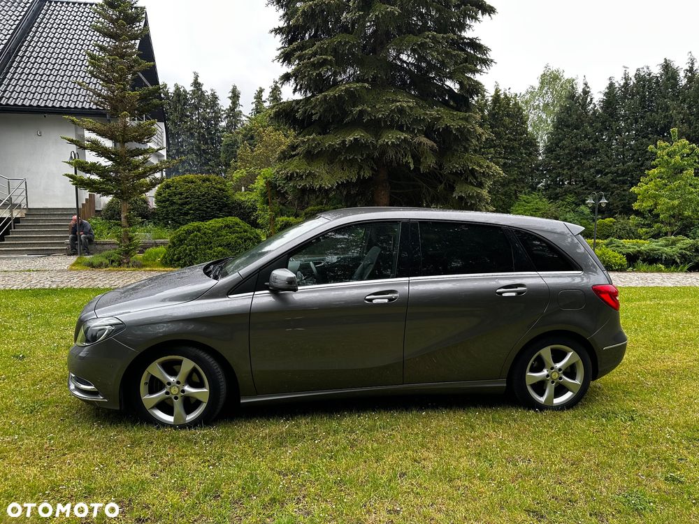 Mercedes-Benz Klasa B 180 (CDI) d 7G-DCT AMG Line - 5