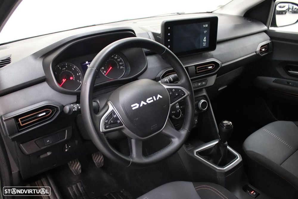 Dacia Jogger 1.0 ECO-G Extreme+ Up&Go 7L Bi-Fuel - 7