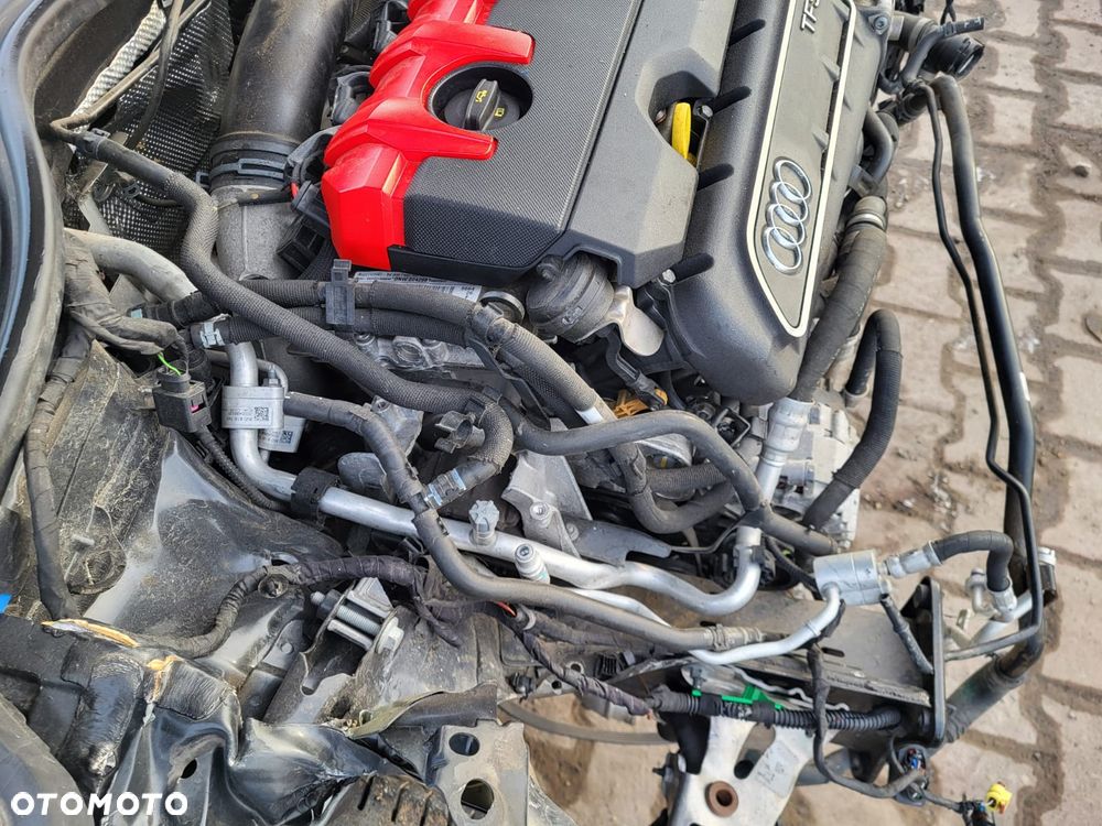 Audi TT RS Coupé quattro S tronic - 28