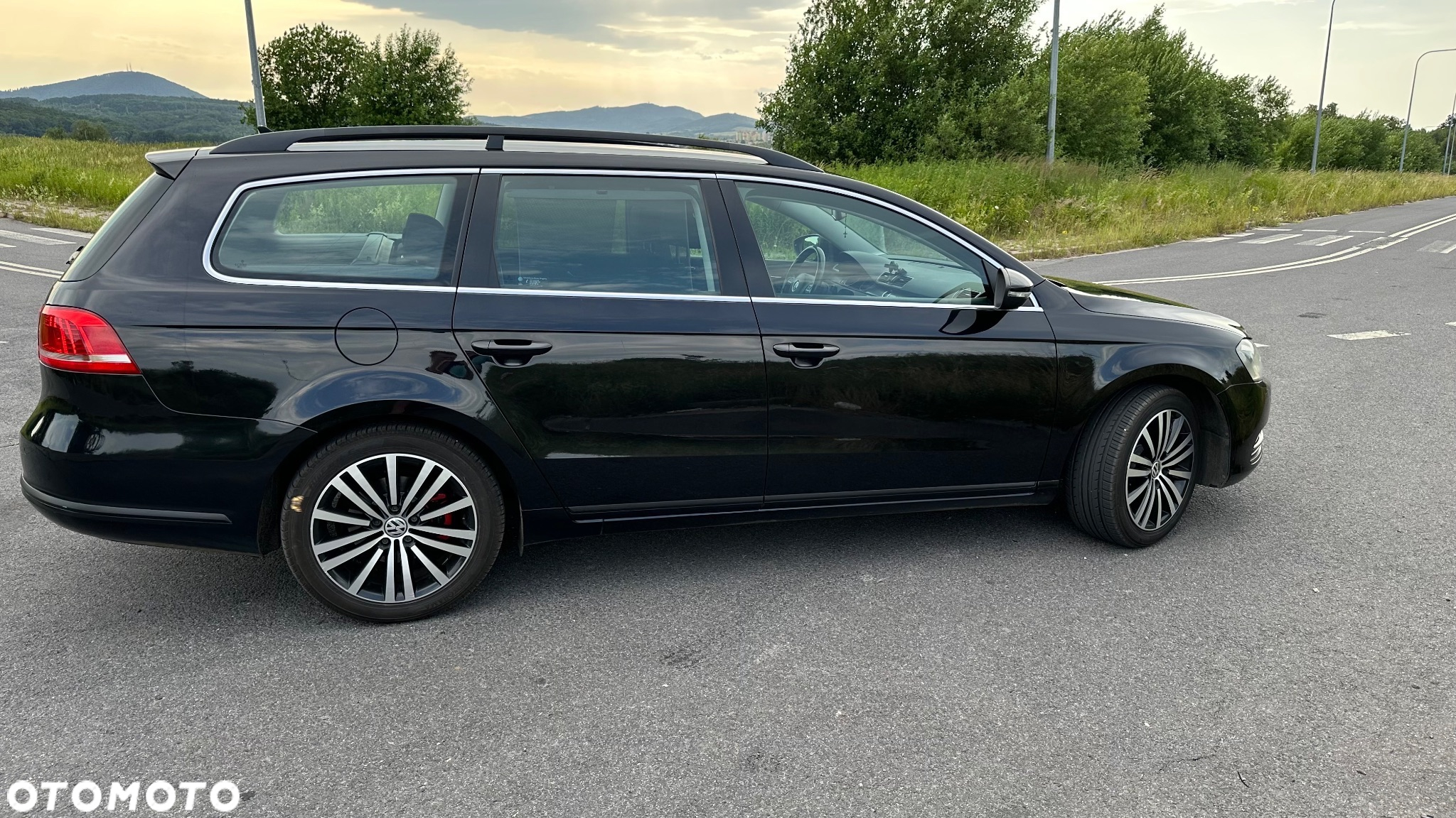 Volkswagen Passat 2.0 TDI Comfortline DSG - 5