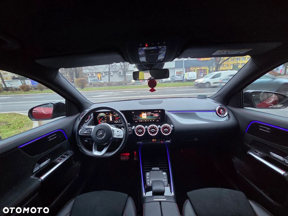 Mercedes-Benz GLA 250 AMG Line - 22