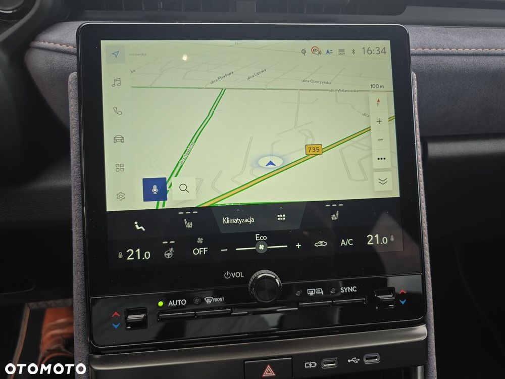 Lexus LBX 1.5 Hybrid Cool - 23