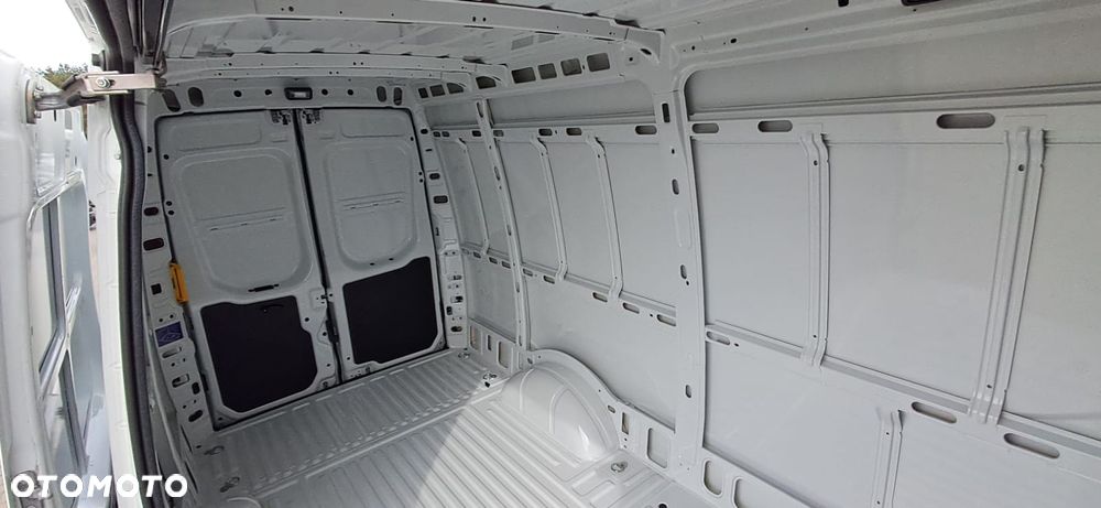Iveco 35S16BA8 V - 11