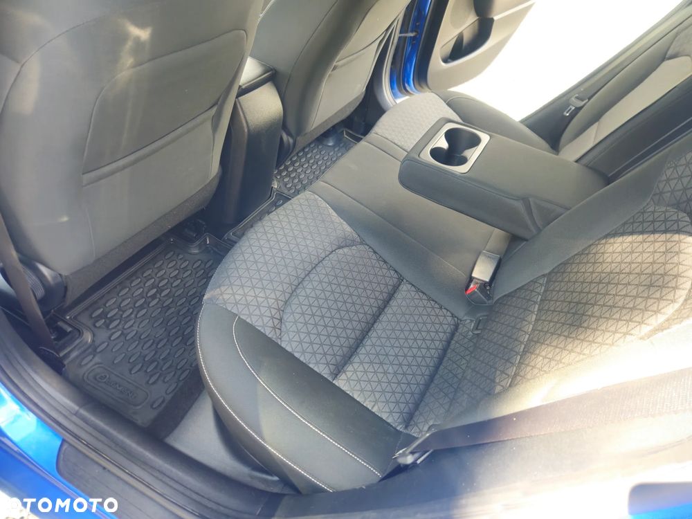 Kia Ceed 1.0 T-GDI 120 OPF Vision - 25