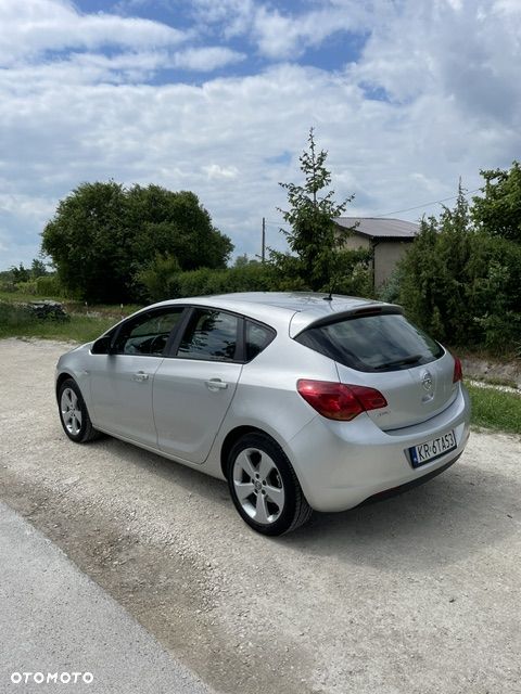 Opel Astra 1.4 EcoFLEX Edition - 4