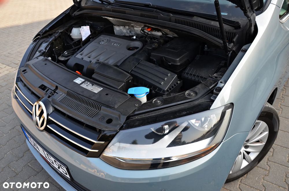 Volkswagen Sharan - 10