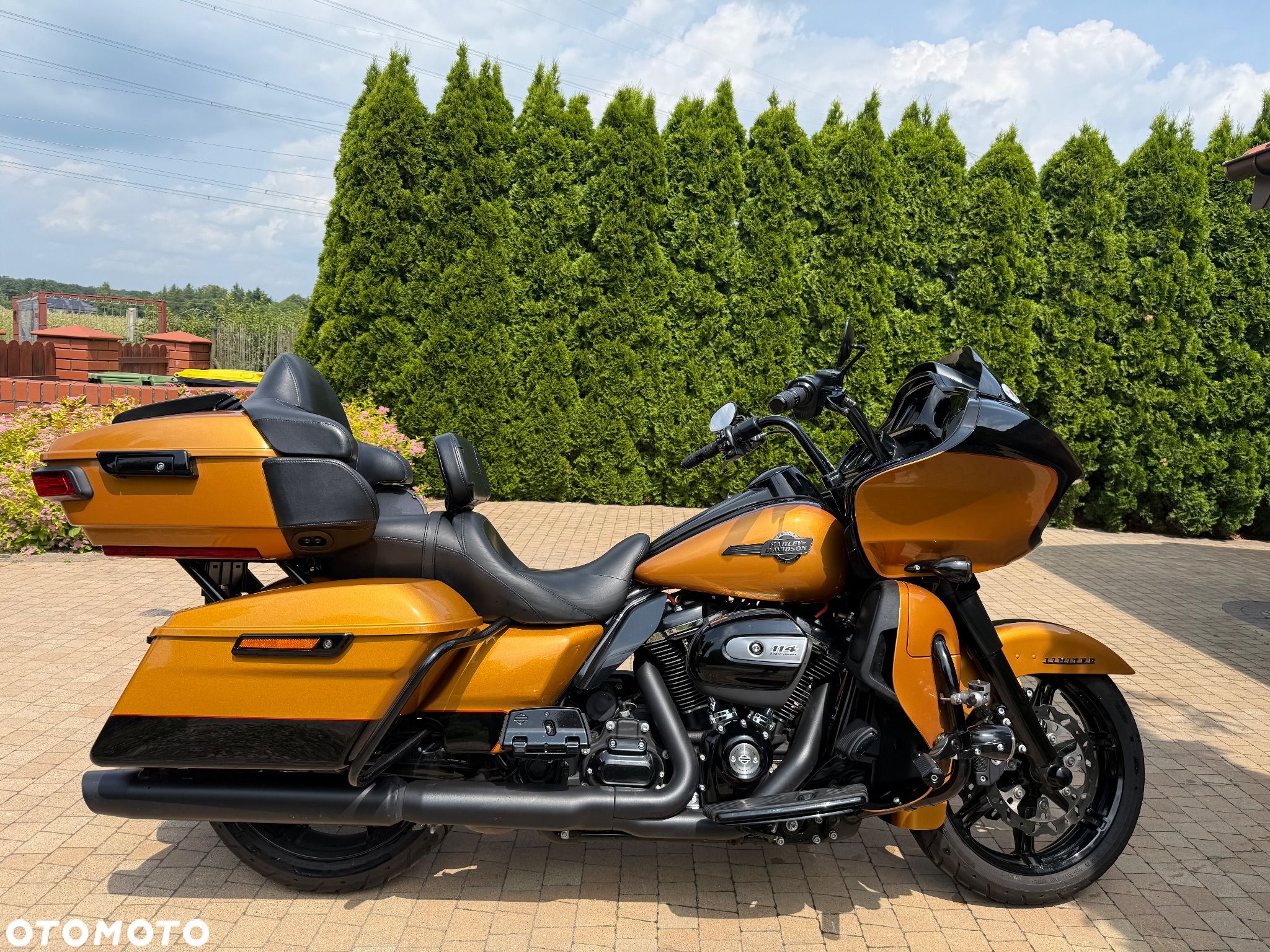 Harley-Davidson Touring Road Glide - 1