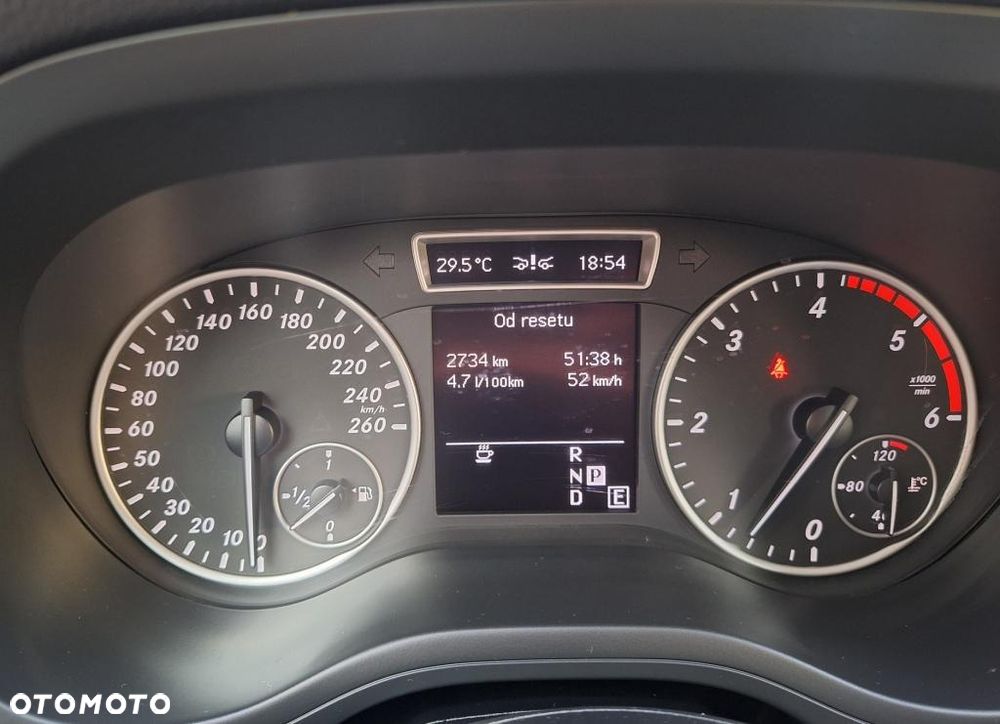 Mercedes-Benz Klasa B 180 CDI (BlueEFFICIENCY) 7G-DCT - 12