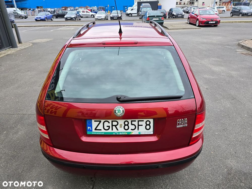 Skoda Fabia 1.4 16V Comfort - 16