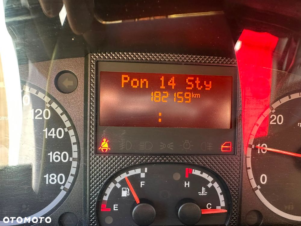 Fiat Ducato 2.3 diesel 130 kM 2014 rok WEBASTO, KLIMA ORGINALNY NIEWIELKI PRZEBIEG! ZAREJESTROWANY - 20