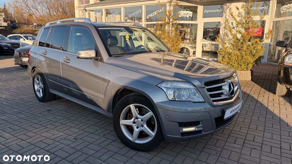 Mercedes-Benz GLK 220 CDI DPF 4Matic BlueEFFICIENCY 7G-TRONIC - 28