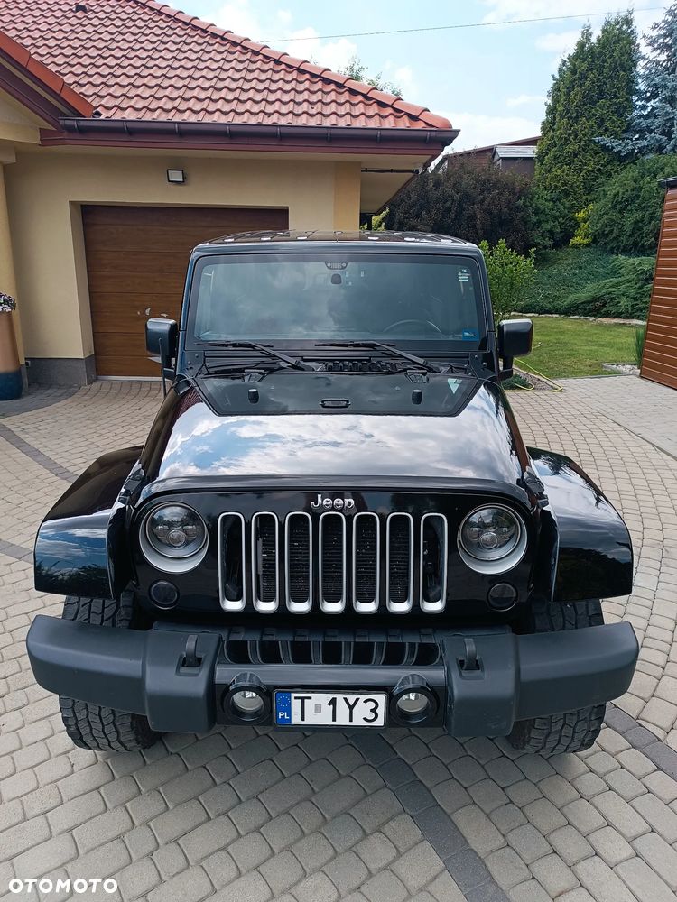 Jeep Wrangler 3.6 Unlim Sahara - 35
