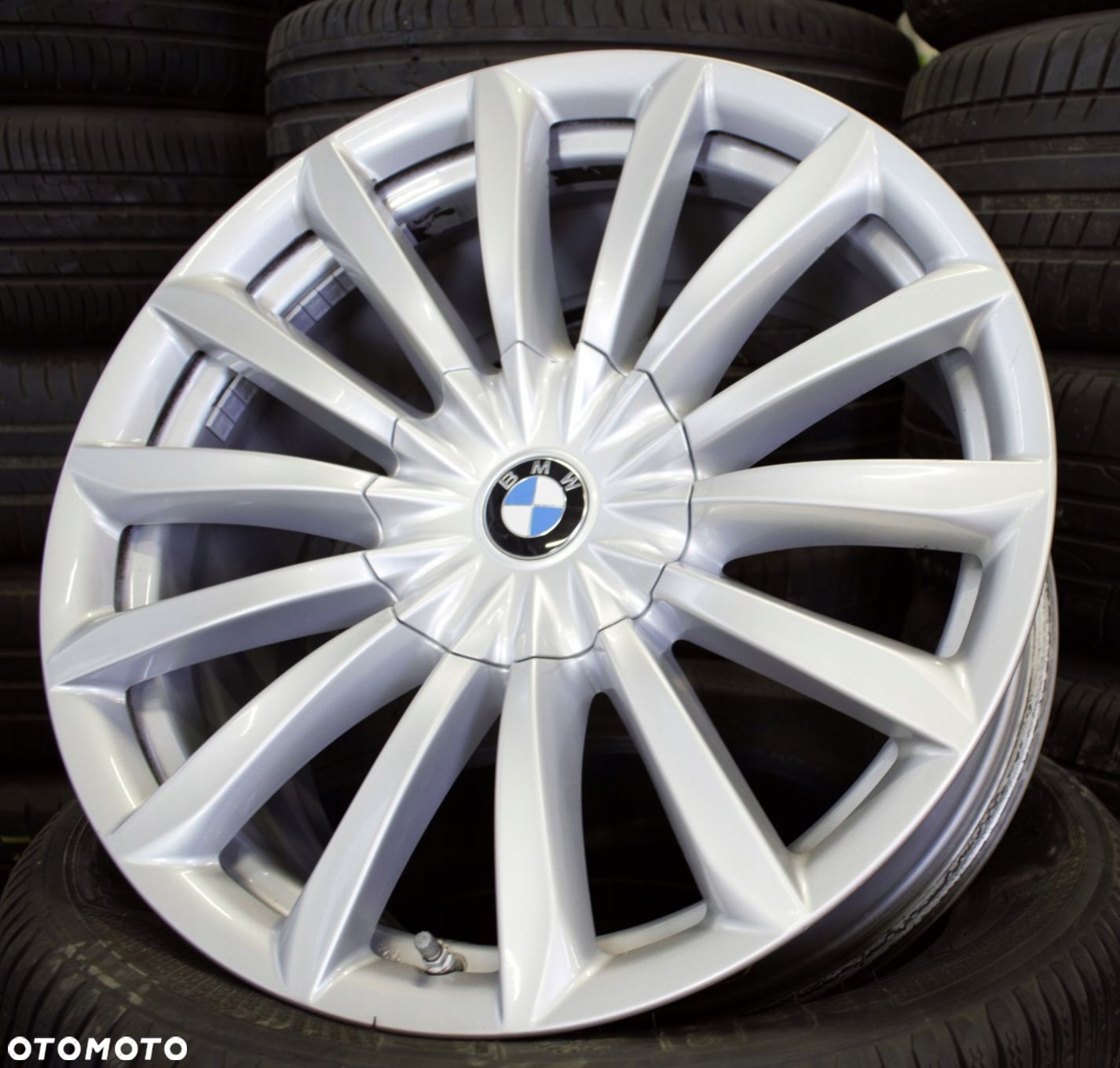 FELGI BMW 7 G11 G12 6 G32 9,5x19 IS39 6861226 TPMS - 1