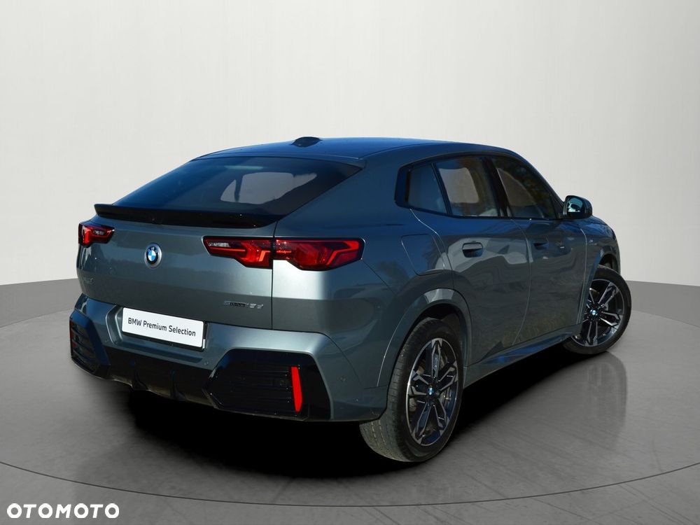 BMW X2 sDrive18d M Sport - 9