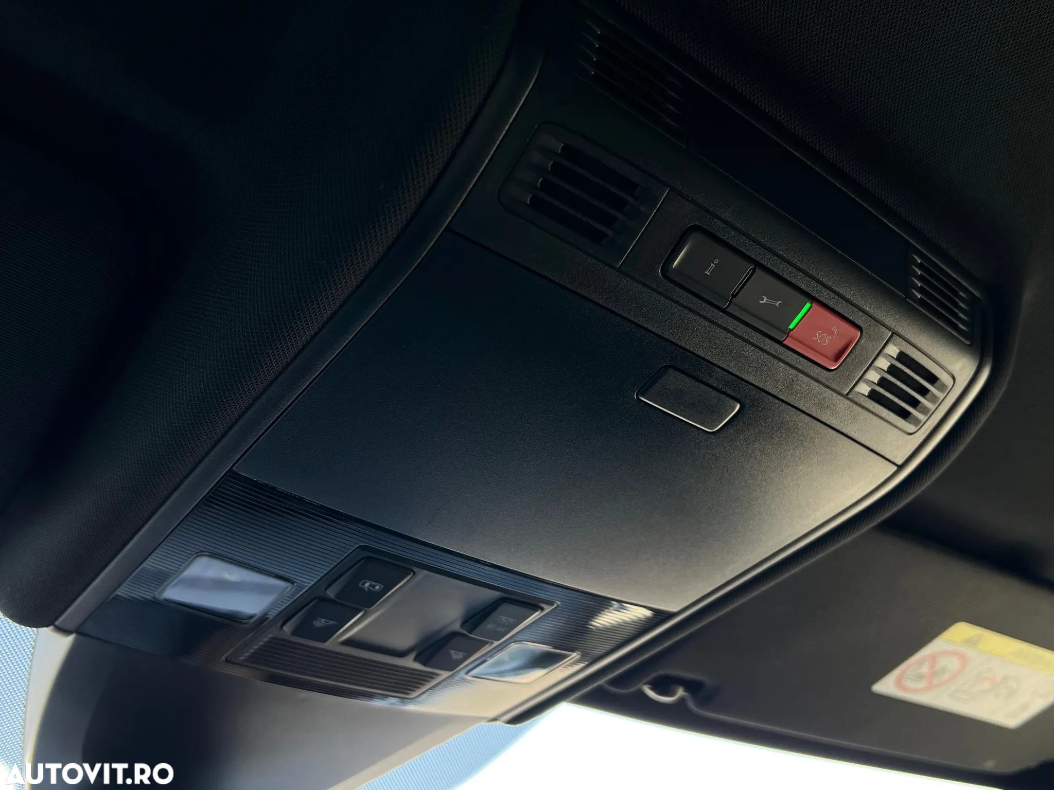 Volkswagen Golf 1.4 GTE Plug-In-Hybrid DSG - 38