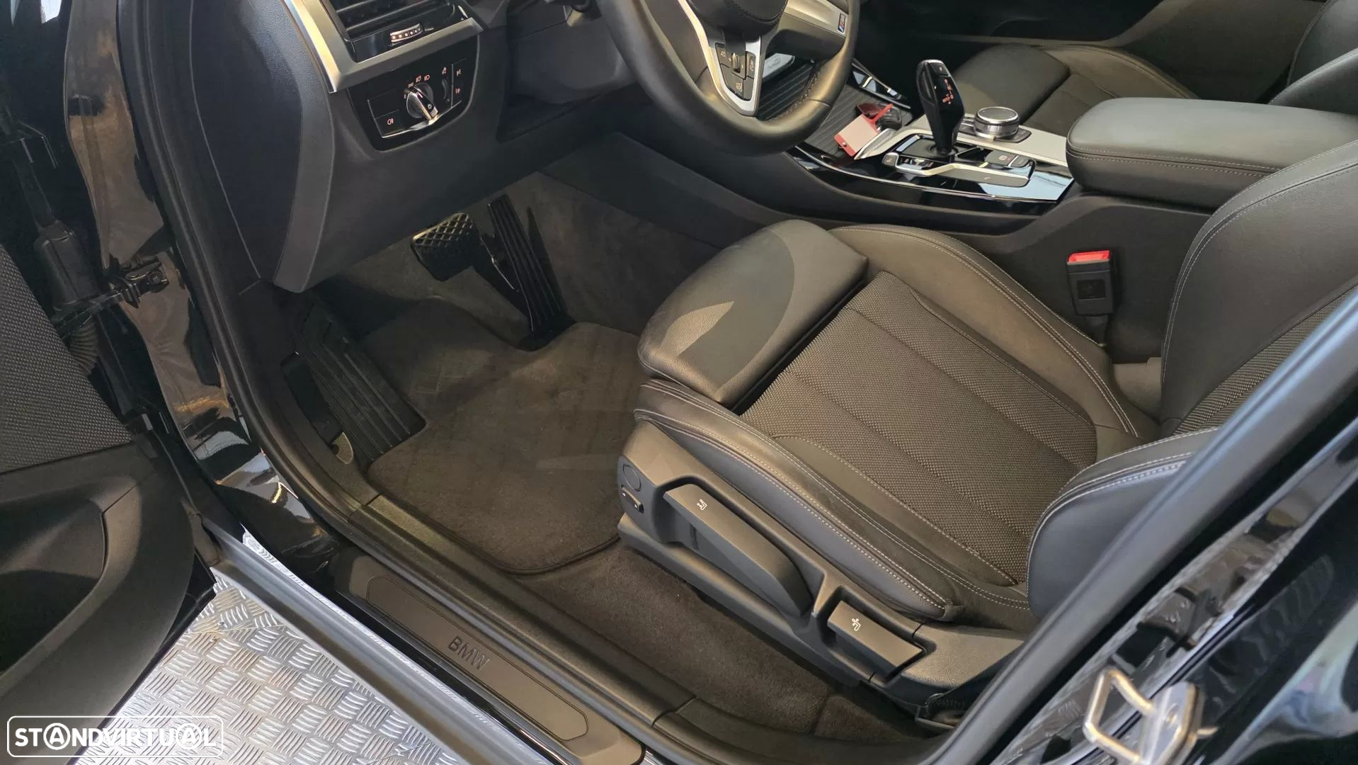 BMW X3 18 d sDrive xLine Auto - 35
