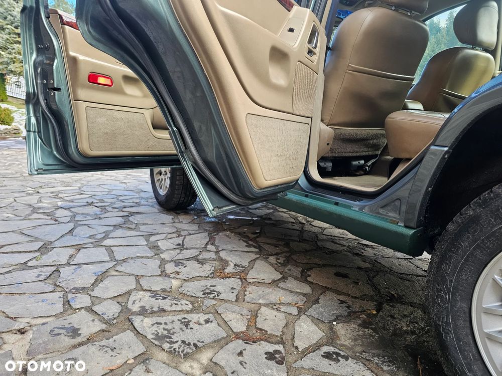 Jeep Grand Cherokee - 38