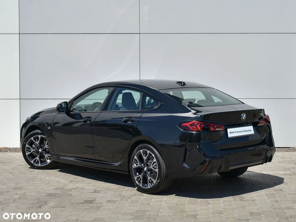 BMW Seria 2 216i - 6